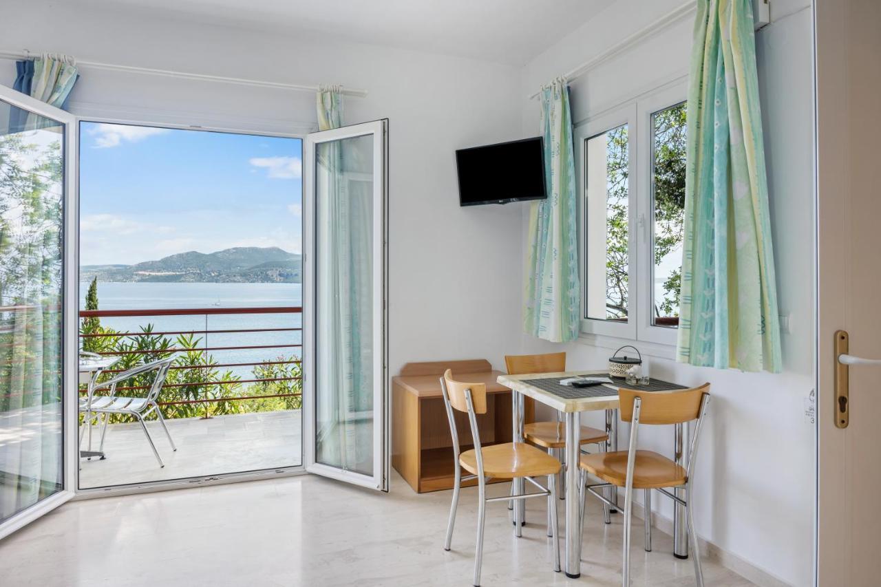 Miranda Resort 尼基亚娜 外观 照片