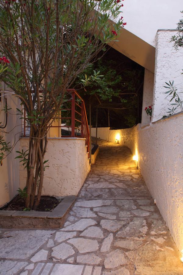 Miranda Resort 尼基亚娜 外观 照片